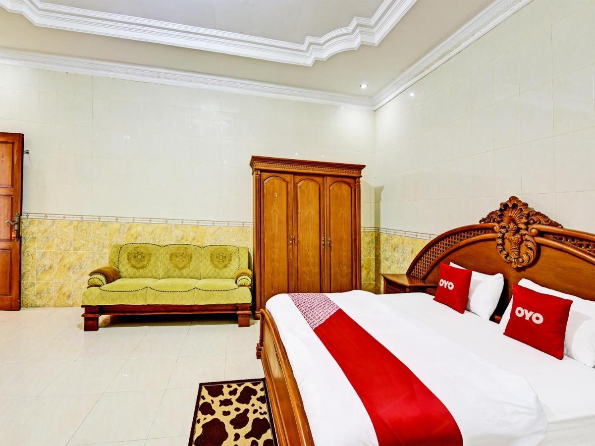 Collection O 91489 Hotel Tanjung Permata Cilacap Ngoại thất bức ảnh